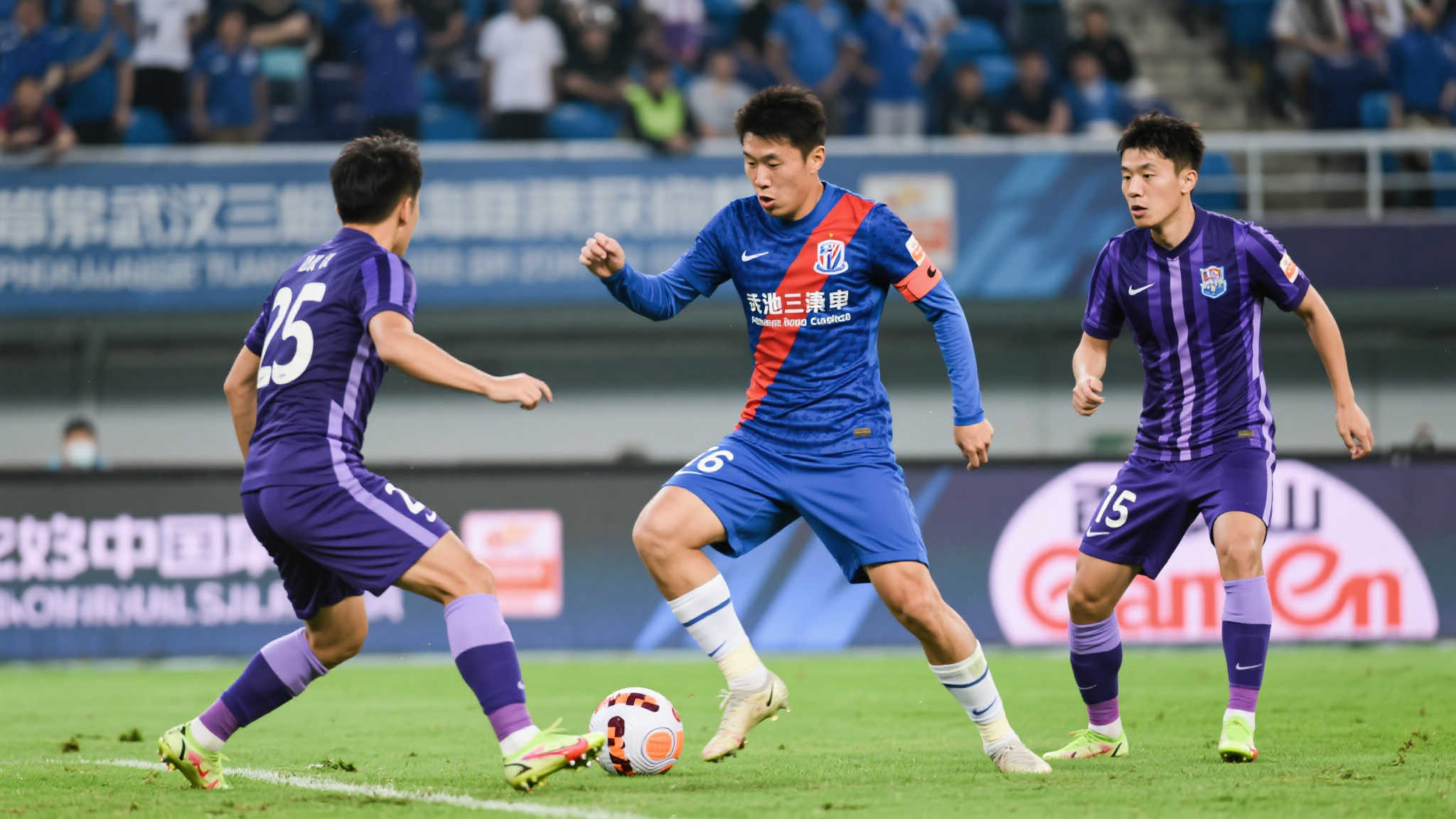 央视持续关注武汉三镇!邓卓翔对阵老东家,上海申花挑战天津